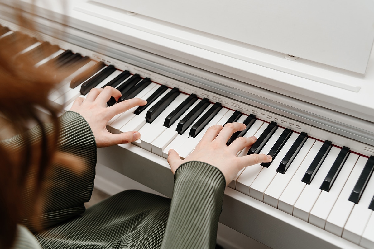 04 Piano_2708490487.jpg