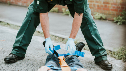 03-Paramedics_1210932103.jpg